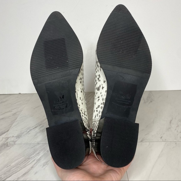 New! Blondo Emelia Snakeskin Bootie - Picture 11 of 12
